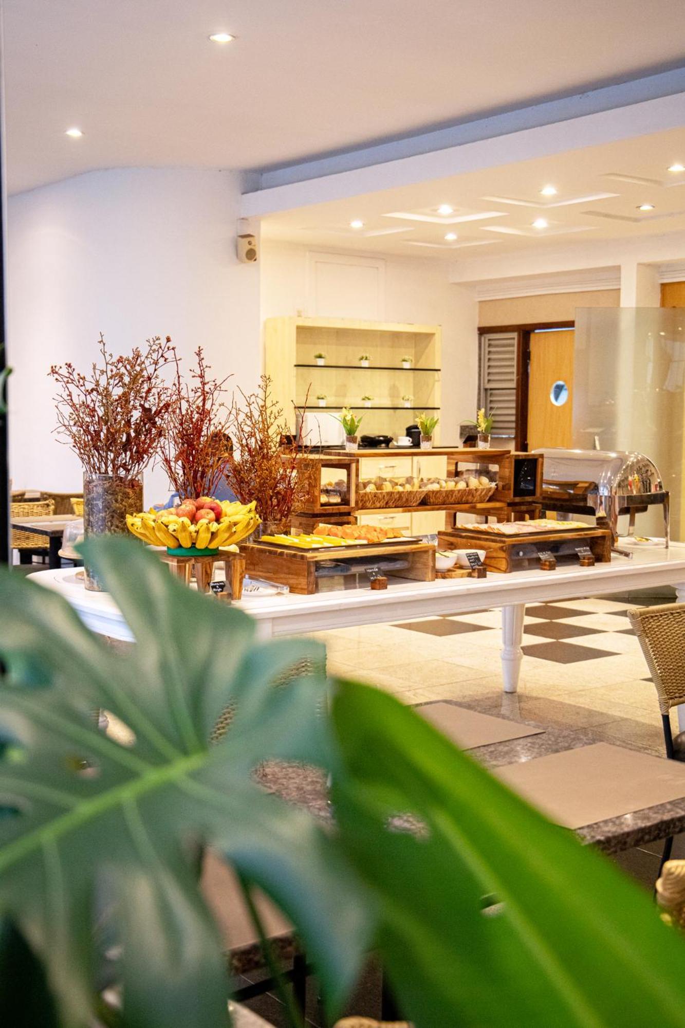 Bh Palace 3*